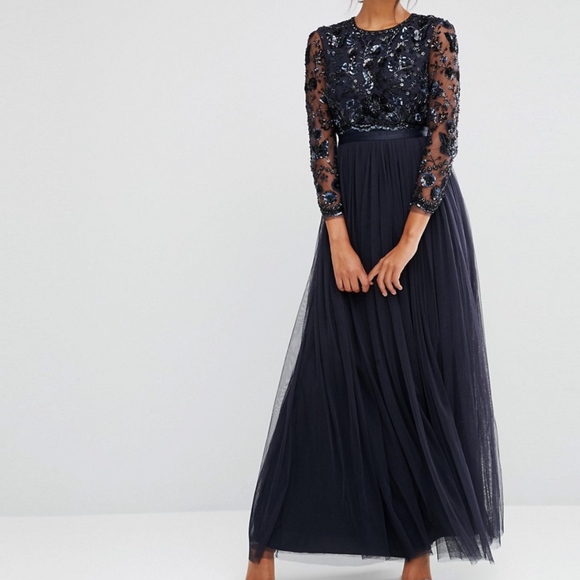 Needle & Thread Butterfly Gown in Navy. Size 2 - Picture 1 of 7